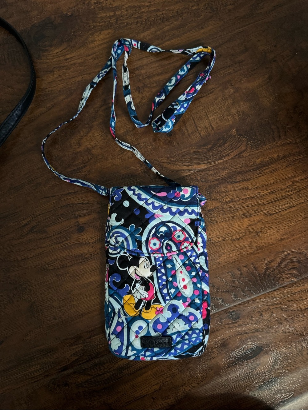 Vera Bradley Paisley Blue Floral Mickey Mouse Quilted Crossbody Phone Bag